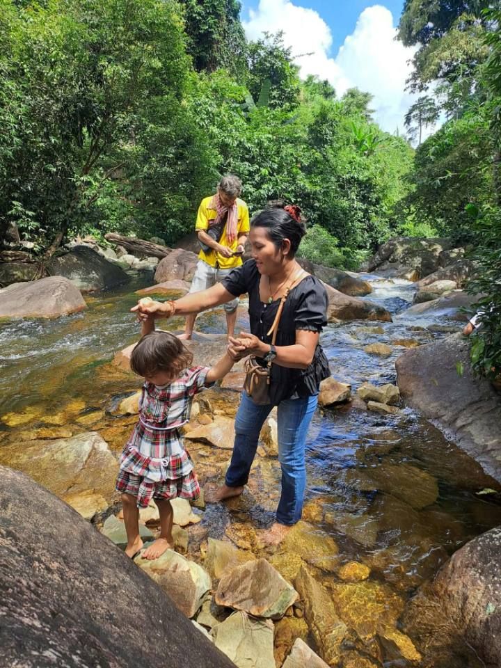 Omal Waterfall Restaurant photo 11